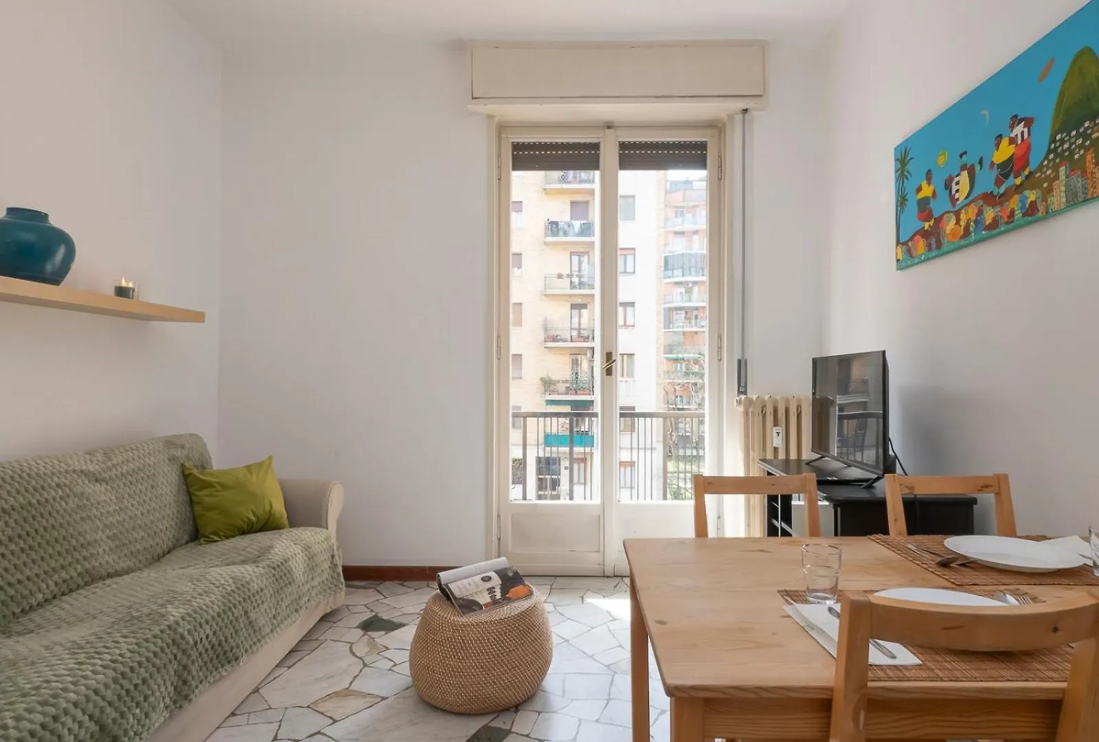 Xenia Apartments - Spacious Two-Room Apt In The Flower District Milán