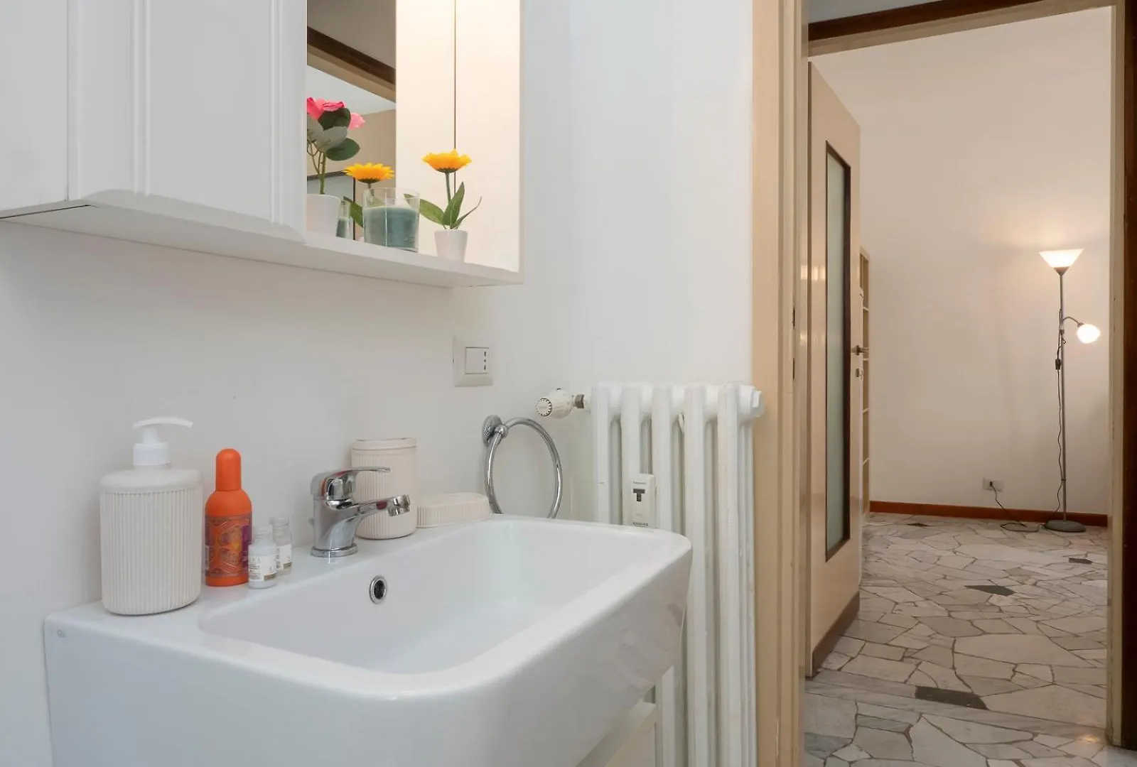 Xenia Apartments - Spacious Two-Room Apt In The Flower District Milán